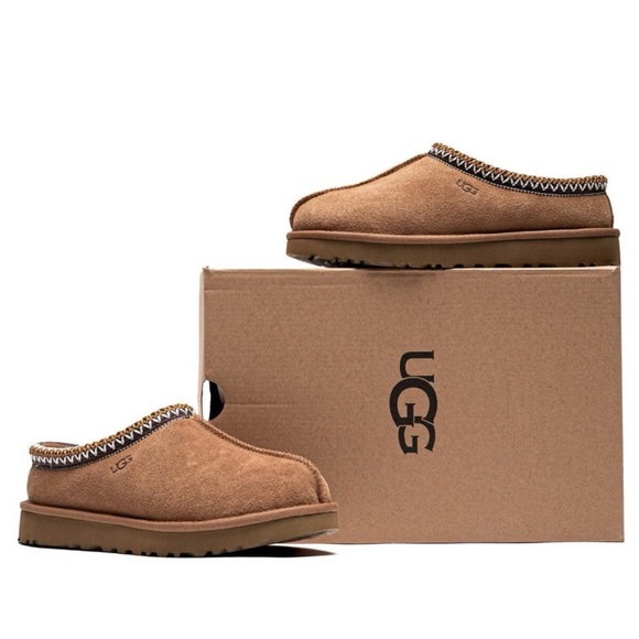 UGG Women's Tasman Slippers Chestnut
5955-CHE - Picture 5 of 5
